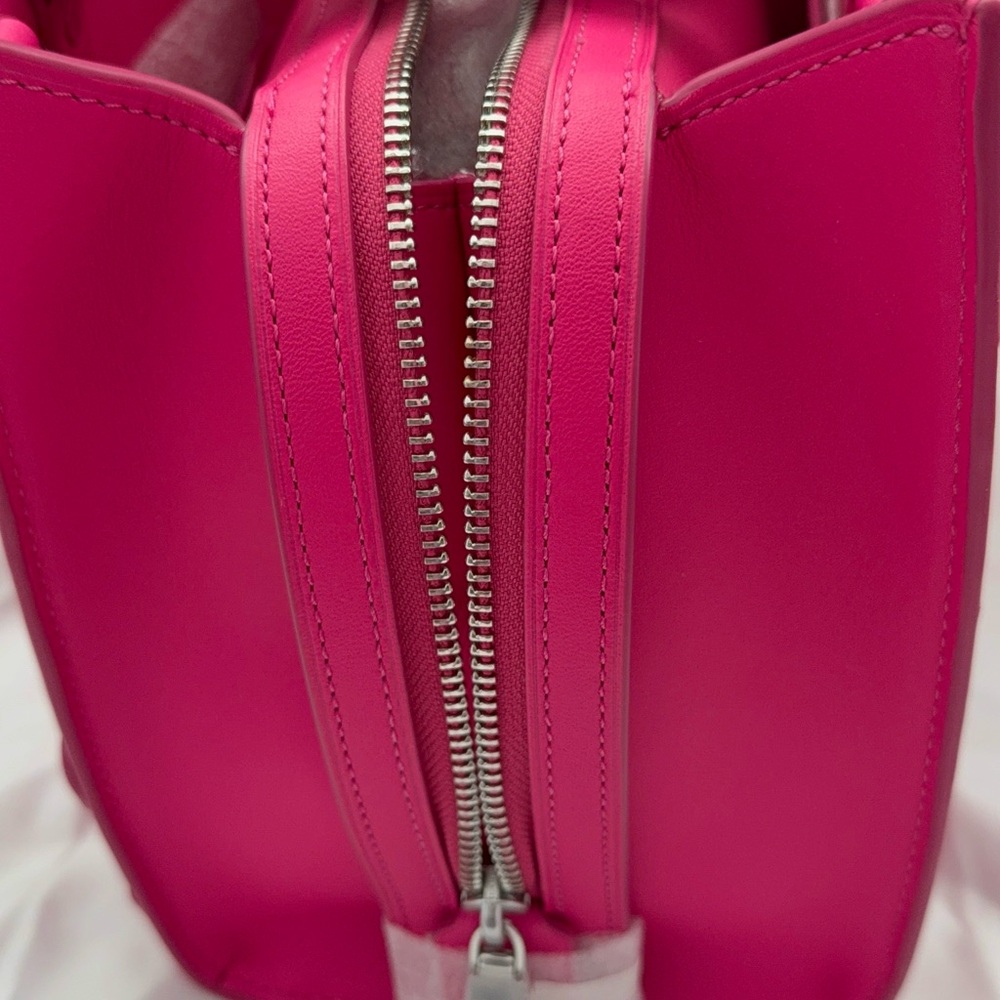 NEW Coach Rogue Tea Rose in Dragon Fruit- NWT - Picture 8 of 15